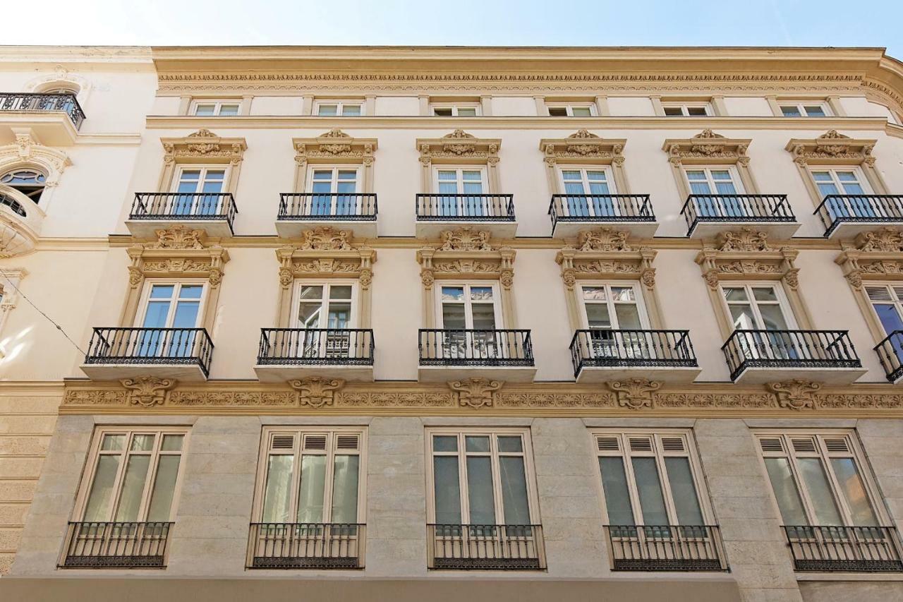 Souviron City Center Málaga Dış mekan fotoğraf